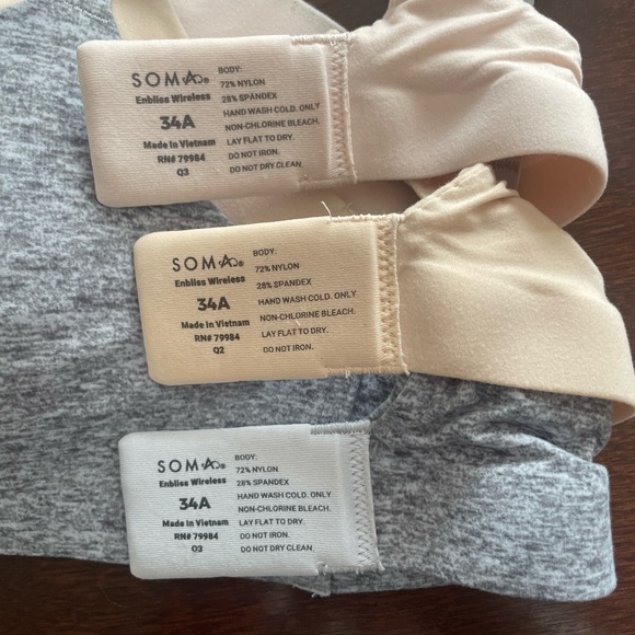 Soma Enbliss wireless bras - Picture 2 of 2